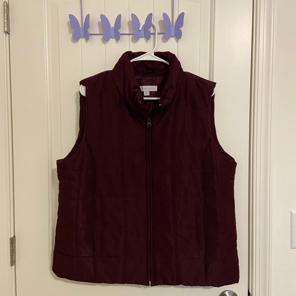 New York & Company women’s deep purple light padding puffer‎ zip vest pockets XL